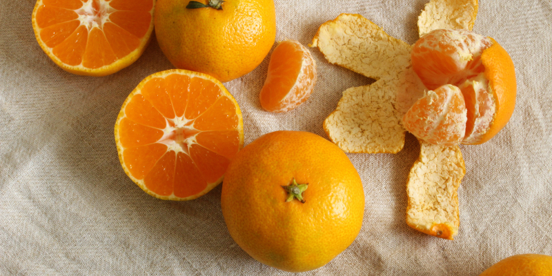 Eating oranges on a kotatsu